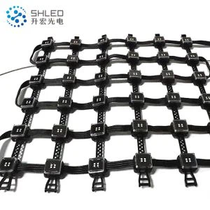 Màn hình trong suốt LED tường kính